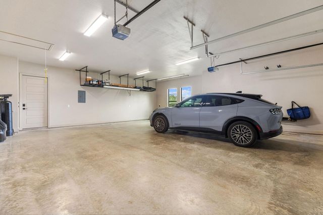 128 Strada Luca, Florence, TX 76527