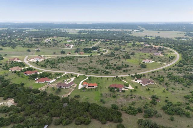 128 Strada Luca, Florence, TX 76527
