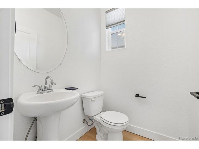 2934 Buffalo Fork Ln, Longmont, CO 80503