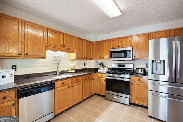 151 Aberdeen Place, Acworth, GA 30101