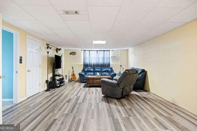 151 Aberdeen Place, Acworth, GA 30101