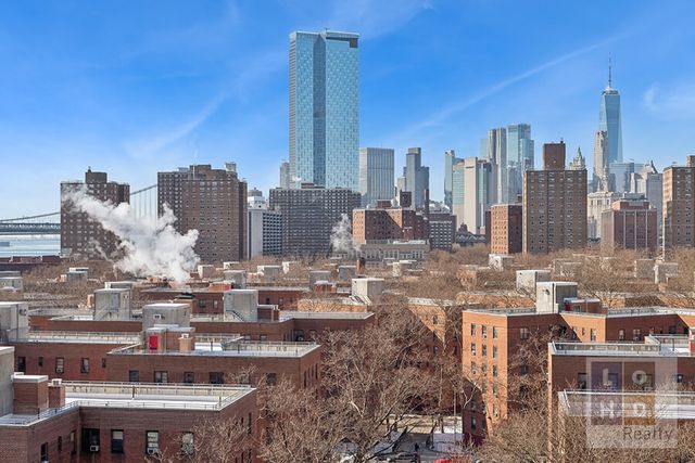 575 Grand St Apt 1105, New York City, NY 10002