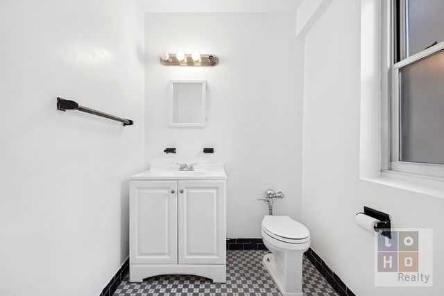 575 Grand St Apt 1105, New York City, NY 10002