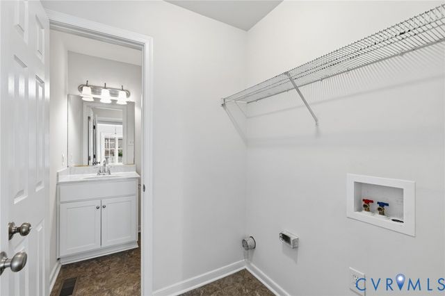 7018 Narragansett Ct, Mechanicsville, VA 23111