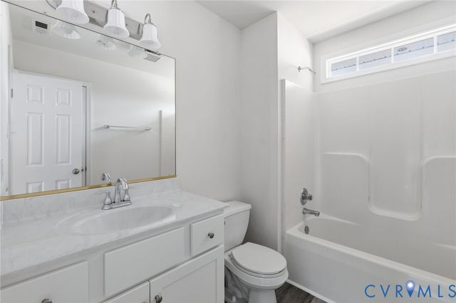 7018 Narragansett Ct, Mechanicsville, VA 23111