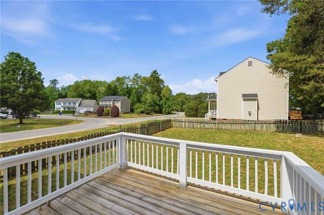 7018 Narragansett Ct, Mechanicsville, VA 23111