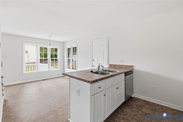 7018 Narragansett Ct, Mechanicsville, VA 23111