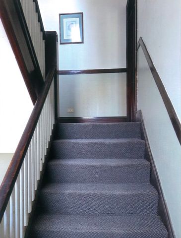 7847 S Paxton Avenue, Chicago, IL 60649