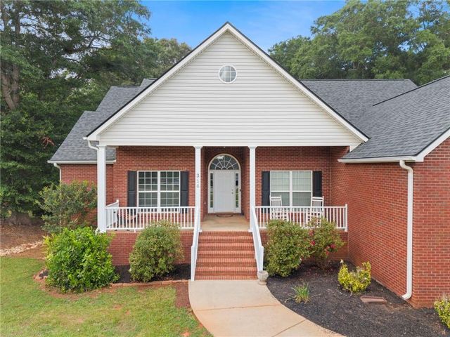316 McKibben Drive, Locust Grove, GA 30248