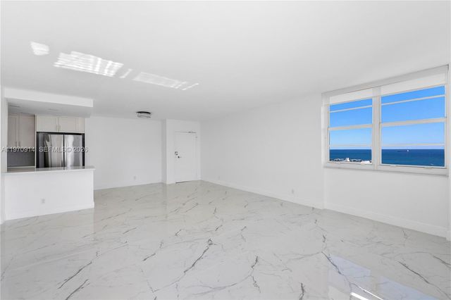 336 N Birch Rd PH, Fort Lauderdale, FL 33304