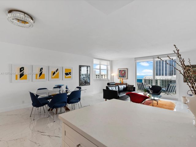 336 N Birch Rd PH, Fort Lauderdale, FL 33304