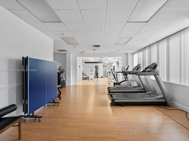 336 N Birch Rd PH, Fort Lauderdale, FL 33304