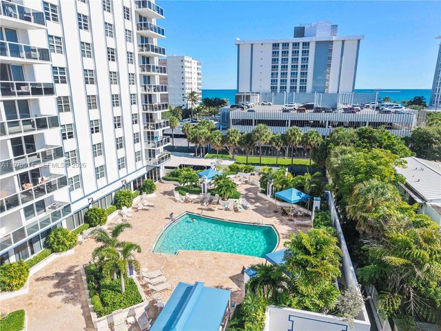 336 N Birch Rd PH, Fort Lauderdale, FL 33304