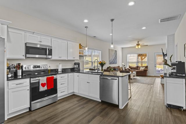 125 Bobby Jones Boulevard, Frankfort, KY 40601