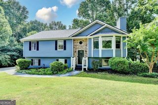 6224 Ivy Springs Drive, Flowery Branch, GA 30542