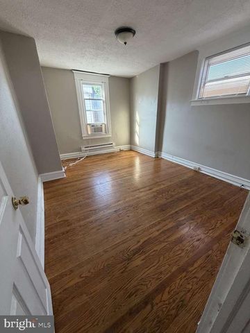 5107 DIAMOND ST, Philadelphia, PA 19131