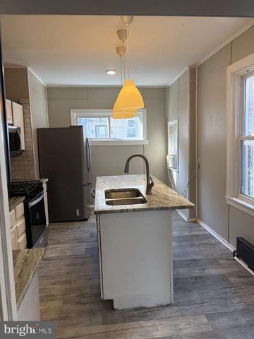 5107 DIAMOND ST, Philadelphia, PA 19131