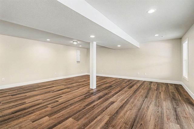 10491 Cranberry Lake Road, Marcellus, MI 49067