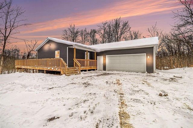 10491 Cranberry Lake Road, Marcellus, MI 49067
