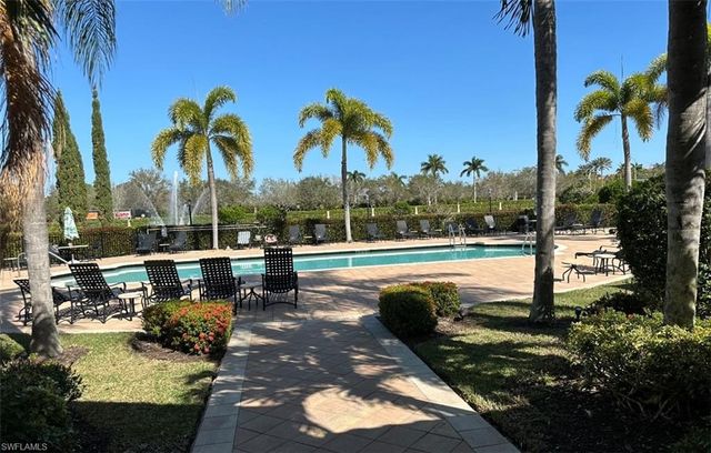 1875 Florida Club DR 7309, Naples, FL 34112