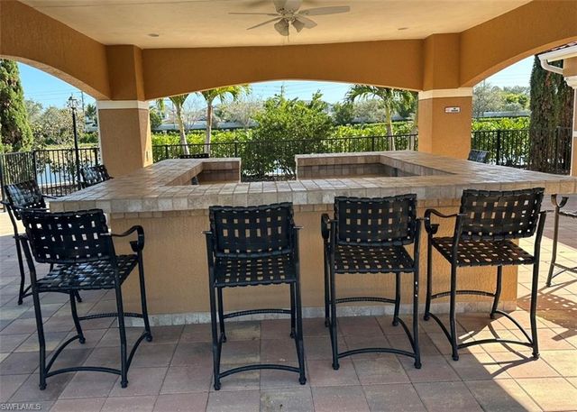 1875 Florida Club DR 7309, Naples, FL 34112