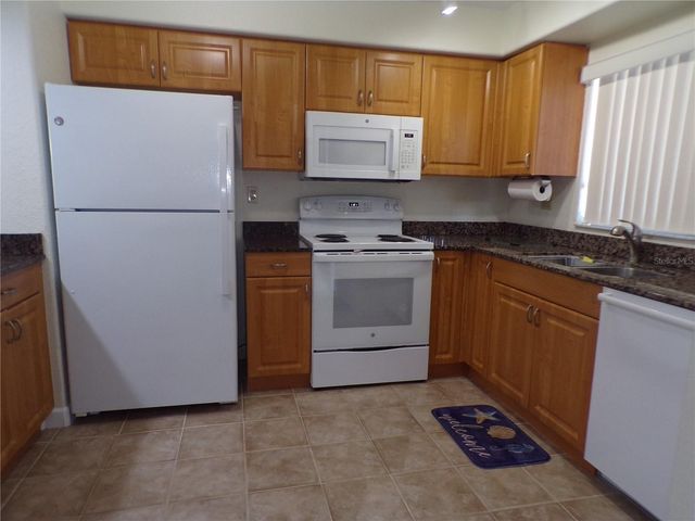 1356 RIO DE JANEIRO AVENUE 108, Punta Gorda, FL 33983