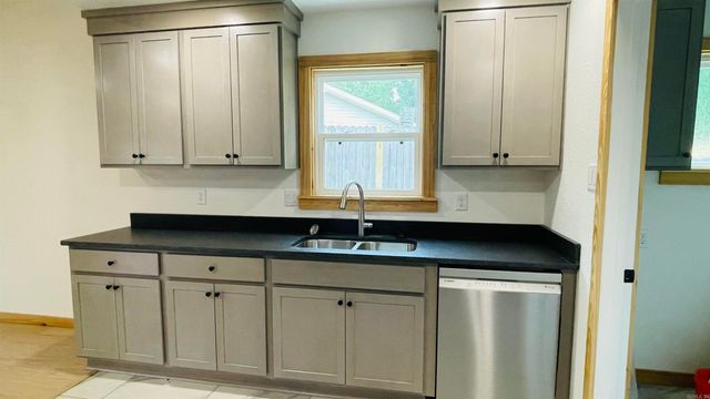 519 Teresa Drive, Benton, AR 72019
