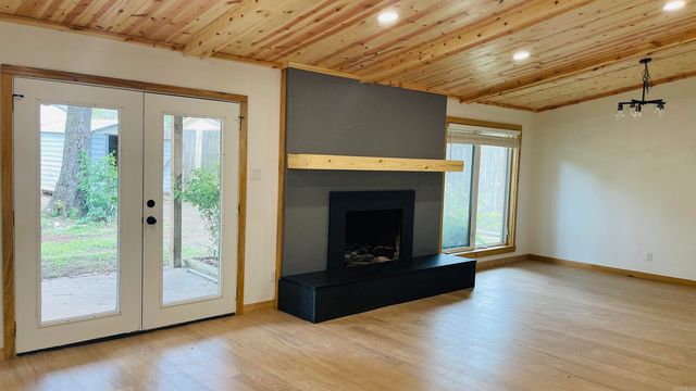 519 Teresa Drive, Benton, AR 72019