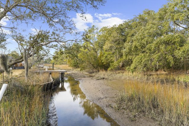 1832 Alice Drive, Charleston, SC 29407