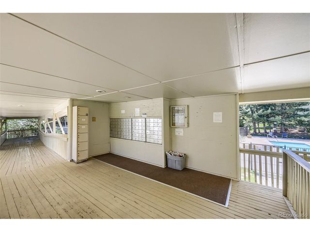 2707 Valmont Rd 212C, Boulder, CO 80304