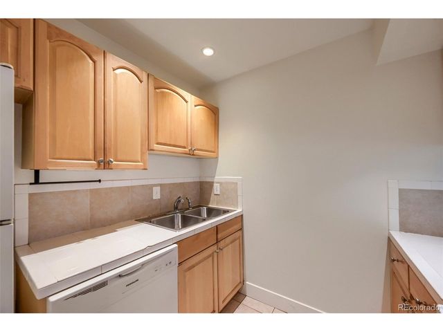 2707 Valmont Rd 212C, Boulder, CO 80304