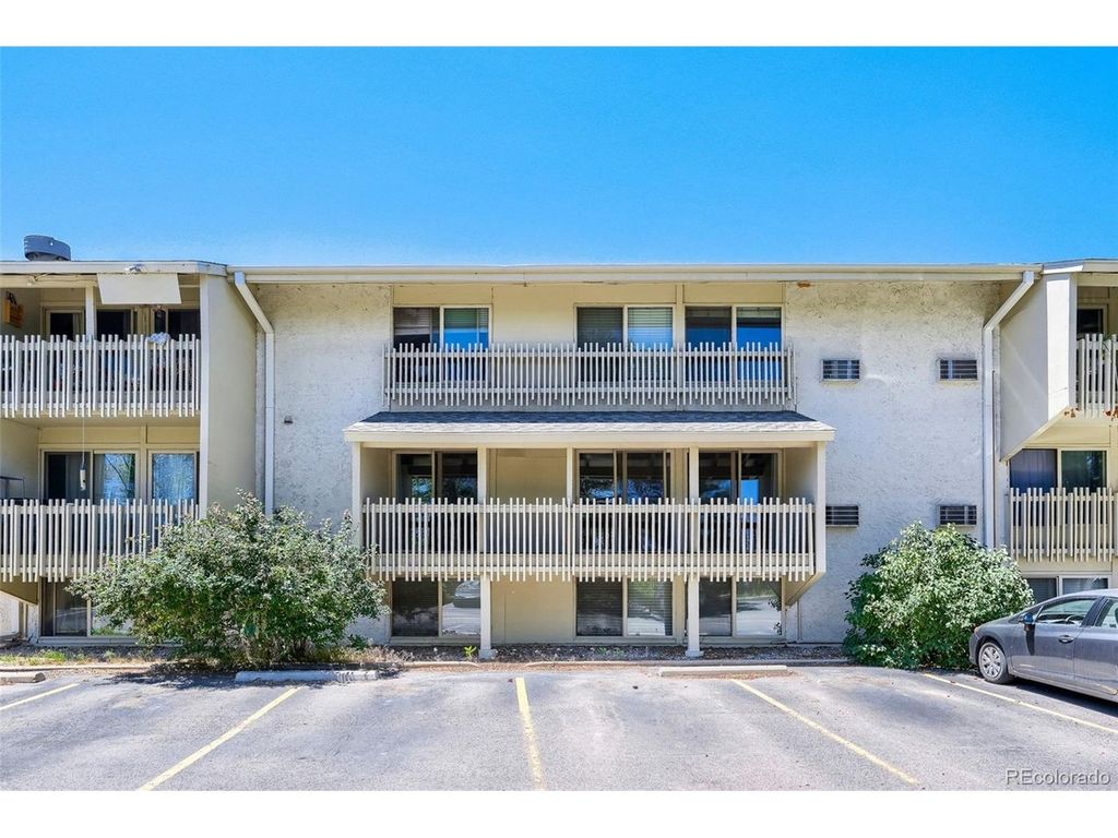 2707 Valmont Rd 212C, Boulder, CO 80304
