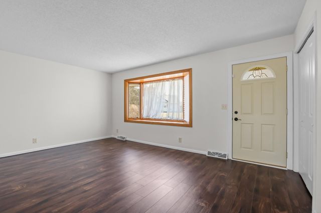 5492 Altura Road NE, Fridley, MN 55421