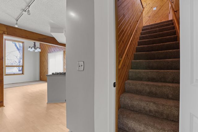 5492 Altura Road NE, Fridley, MN 55421