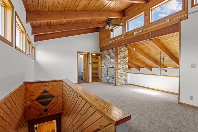 5492 Altura Road NE, Fridley, MN 55421