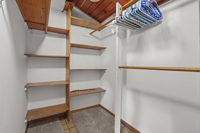 5492 Altura Road NE, Fridley, MN 55421