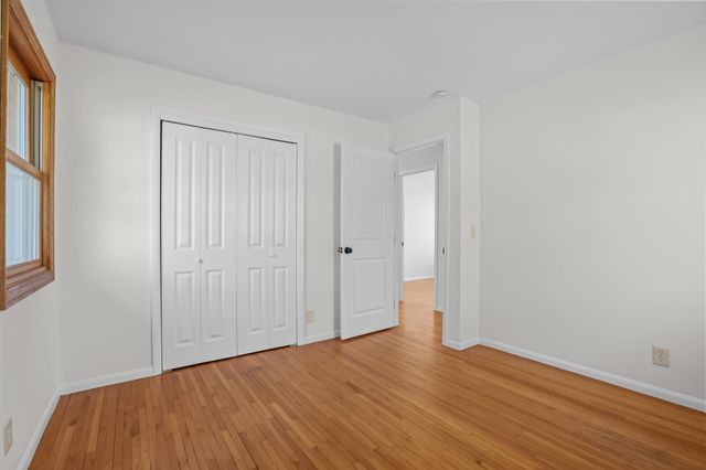 5492 Altura Road NE, Fridley, MN 55421