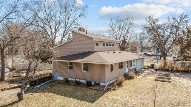 5492 Altura Road NE, Fridley, MN 55421