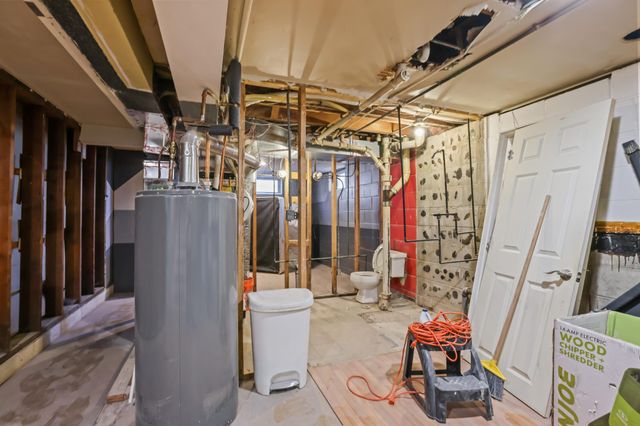 5492 Altura Road NE, Fridley, MN 55421