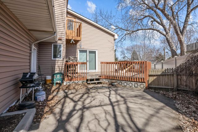 5492 Altura Road NE, Fridley, MN 55421