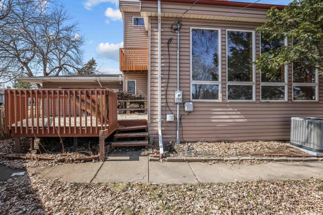 5492 Altura Road NE, Fridley, MN 55421