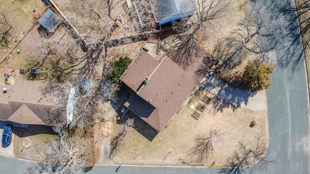 5492 Altura Road NE, Fridley, MN 55421