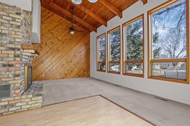 5492 Altura Road NE, Fridley, MN 55421