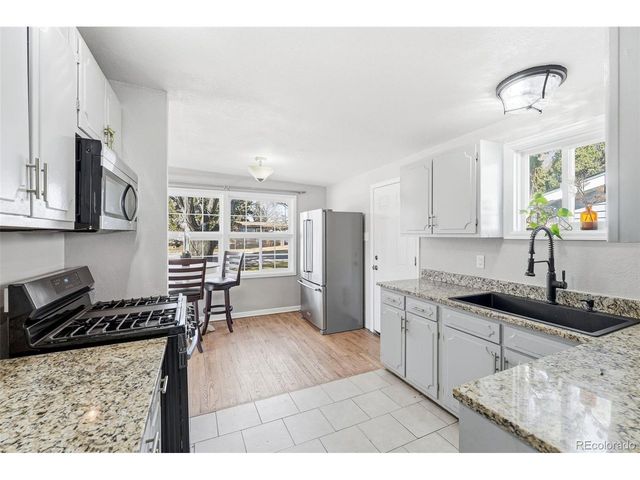 10050 W Kline Dr, Denver, CO 80215