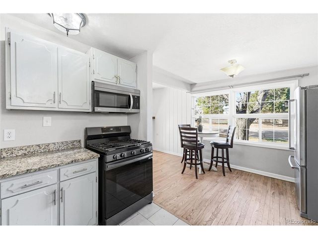 10050 W Kline Dr, Denver, CO 80215