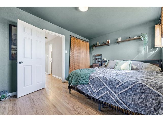 10050 W Kline Dr, Denver, CO 80215