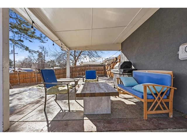 10050 W Kline Dr, Denver, CO 80215