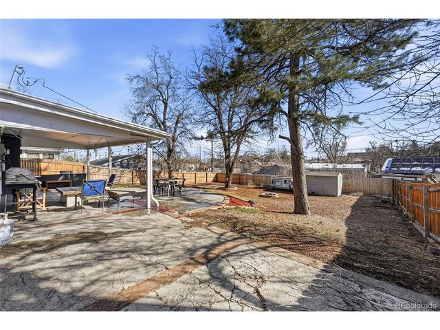 10050 W Kline Dr, Denver, CO 80215