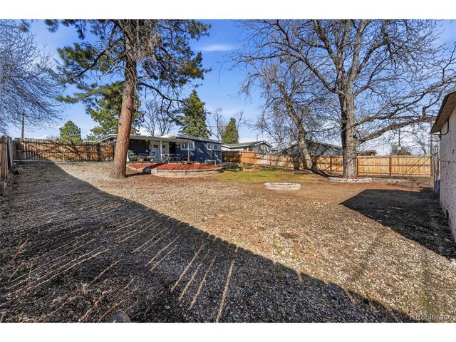 10050 W Kline Dr, Denver, CO 80215