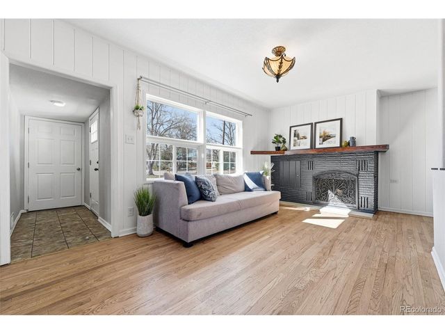 10050 W Kline Dr, Denver, CO 80215